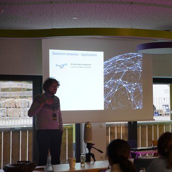 Prof. Dr. Michael Klües